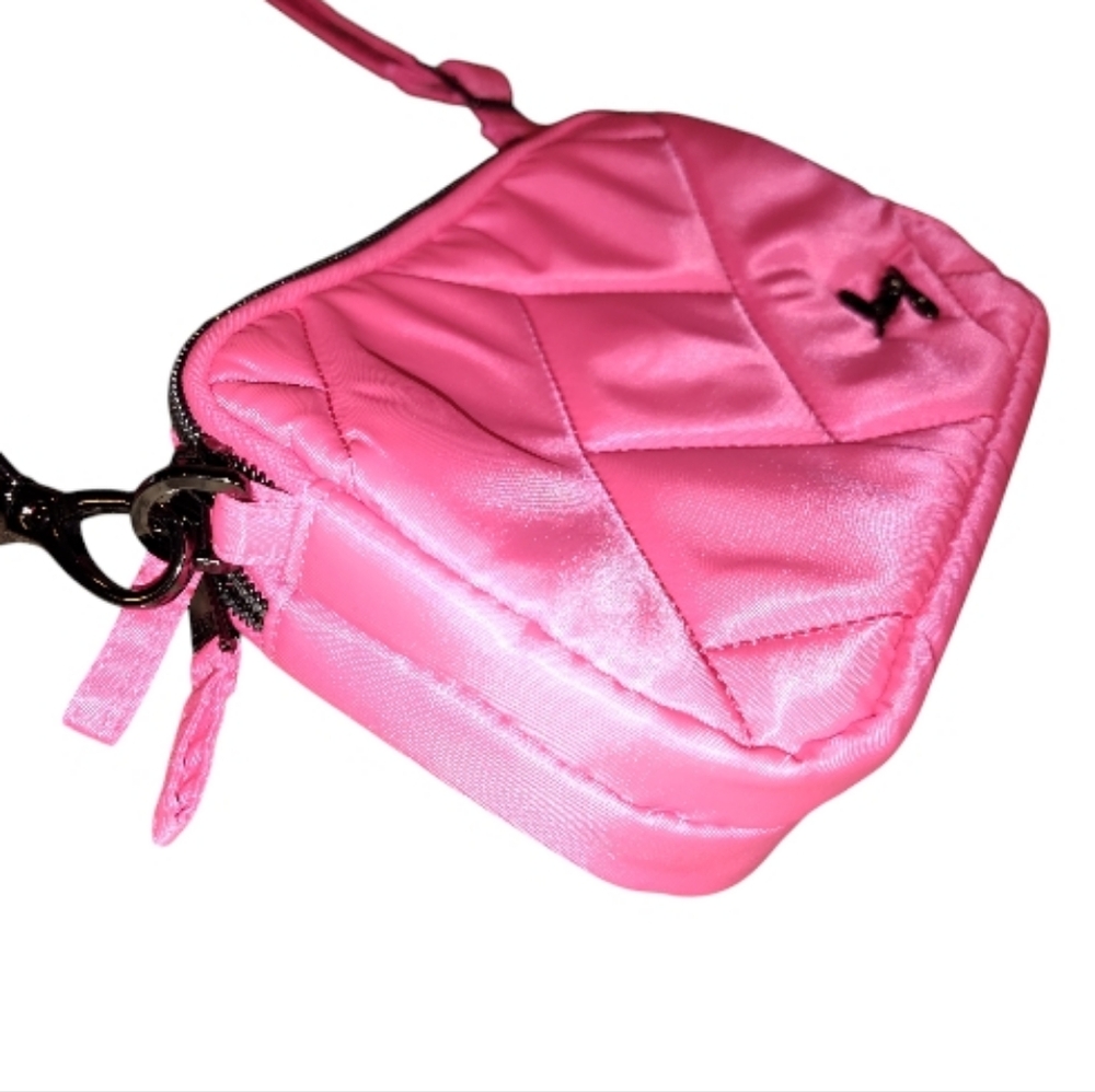 Lug Coupe SE Convertible Crossbody Bag β Magenta - Picture 4 of 11